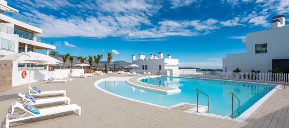 3 bedrooms Penthouse in Marbella, Spain No. 4467 12