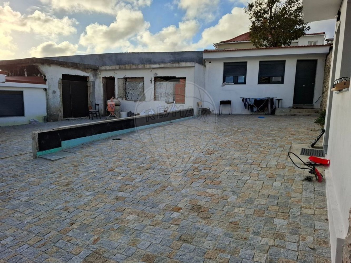 Дом с 8 спальнями в Синтра, Португалия № 48328