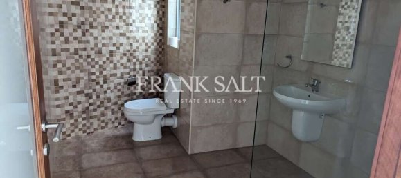 Пентхаус с 1 спальней в Мсида, Мальта № 10366 5