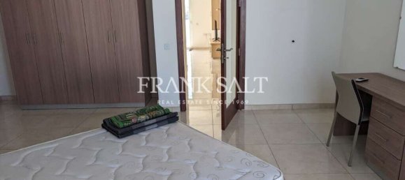 Пентхаус с 1 спальней в Мсида, Мальта № 10366 6