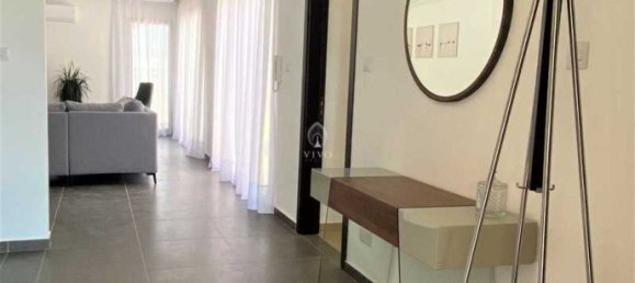 4 bedrooms Villa in Pyrgos, Cyprus No. 19096 4