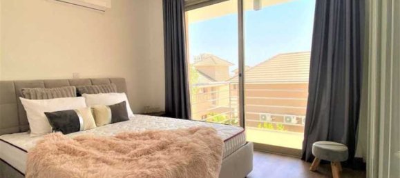 4 bedrooms Villa in Pyrgos, Cyprus No. 19096 10