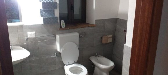 2-Zimmer Haus in Pianopoli, Italy, Nr. 254234 5