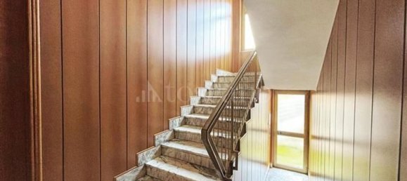 Квартира с 3 комнатами в Турин, Италия № 277894 6