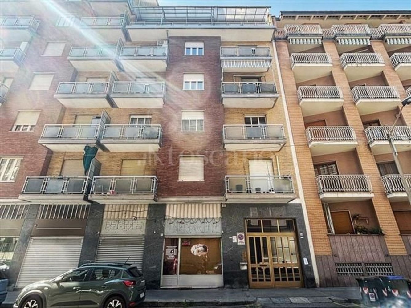 Квартира с 3 комнатами в Турин, Италия № 277894