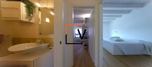 4 bedrooms Villa in Casier, Italy No. 359177 10