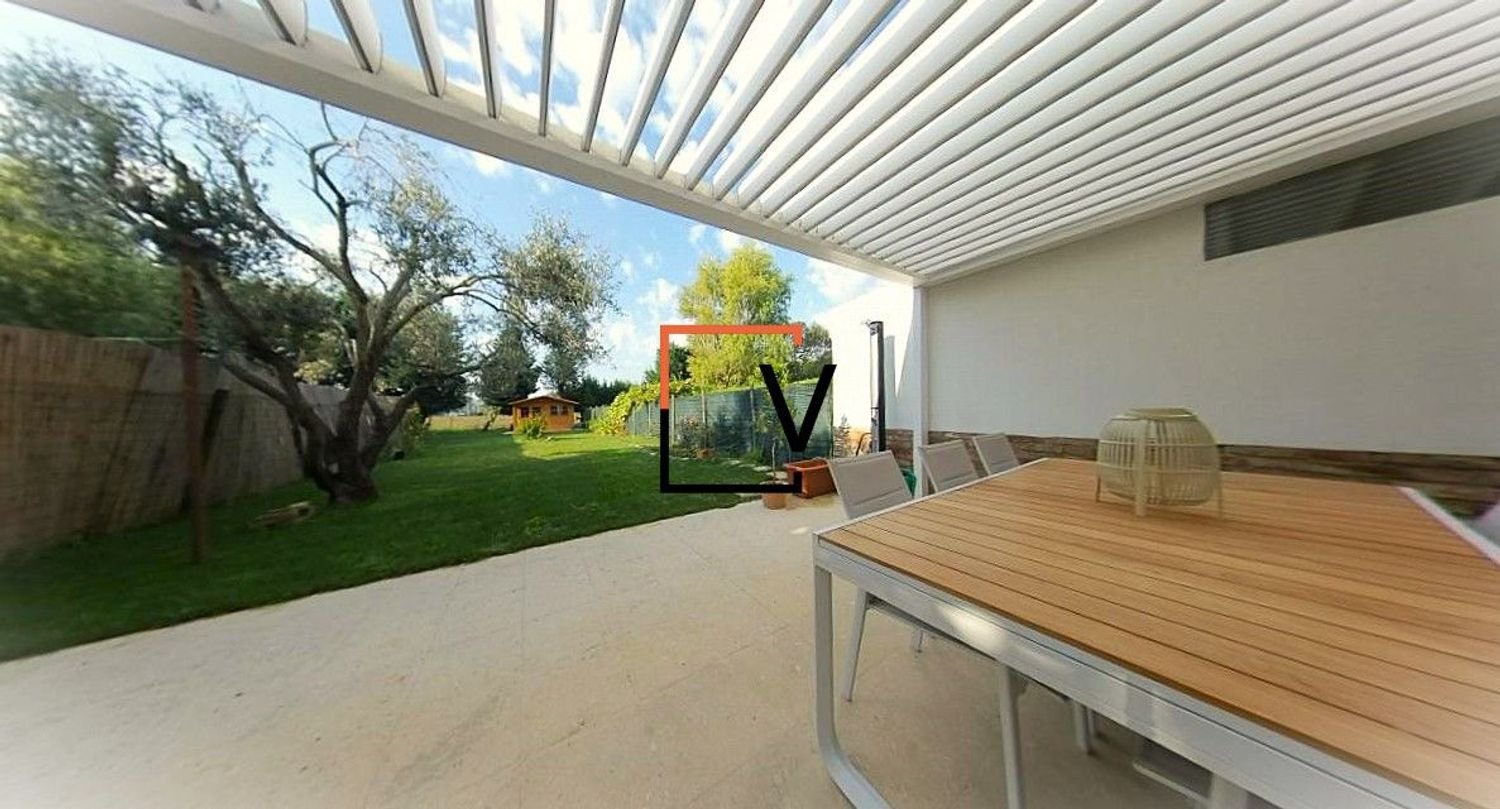 4 bedrooms Villa in Casier, Italy No. 359177