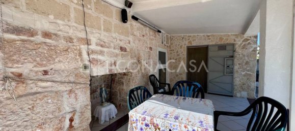 Villa de 3 habitaciónes en Ostuni, Italy No. 305368 3