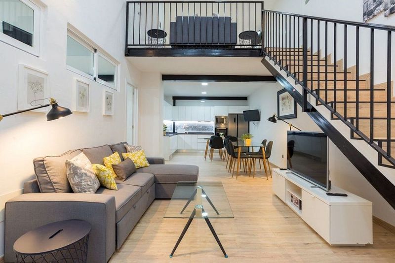 Dúplex de 3 dormitorios en Málaga, Spain No. 226246