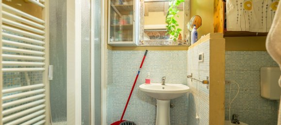 1 bedroom Apartment in Turin, Italy No. 363574 7