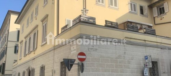 1 bedroom Apartment in Livorno, Italy No. 352824 2