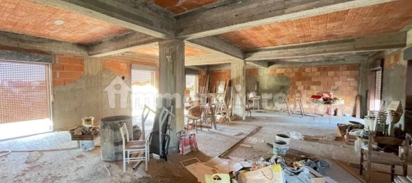 3 Schlafzimmer Haus in Messina, Italy, Nr. 46399 24