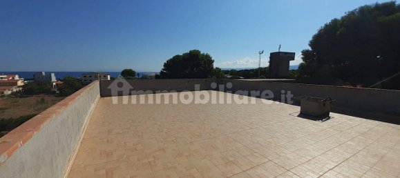 3 Schlafzimmer Haus in Messina, Italy, Nr. 46399 37