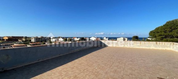 3 Schlafzimmer Haus in Messina, Italy, Nr. 46399 42