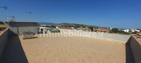 3 Schlafzimmer Haus in Messina, Italy, Nr. 46399 36