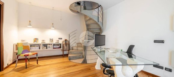 2 bedrooms House in Lavagno, Italy No. 324532 16