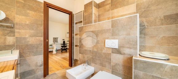 2 bedrooms House in Lavagno, Italy No. 324532 22