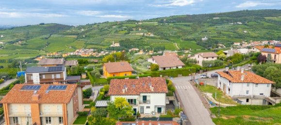 2 bedrooms House in Lavagno, Italy No. 324532 34