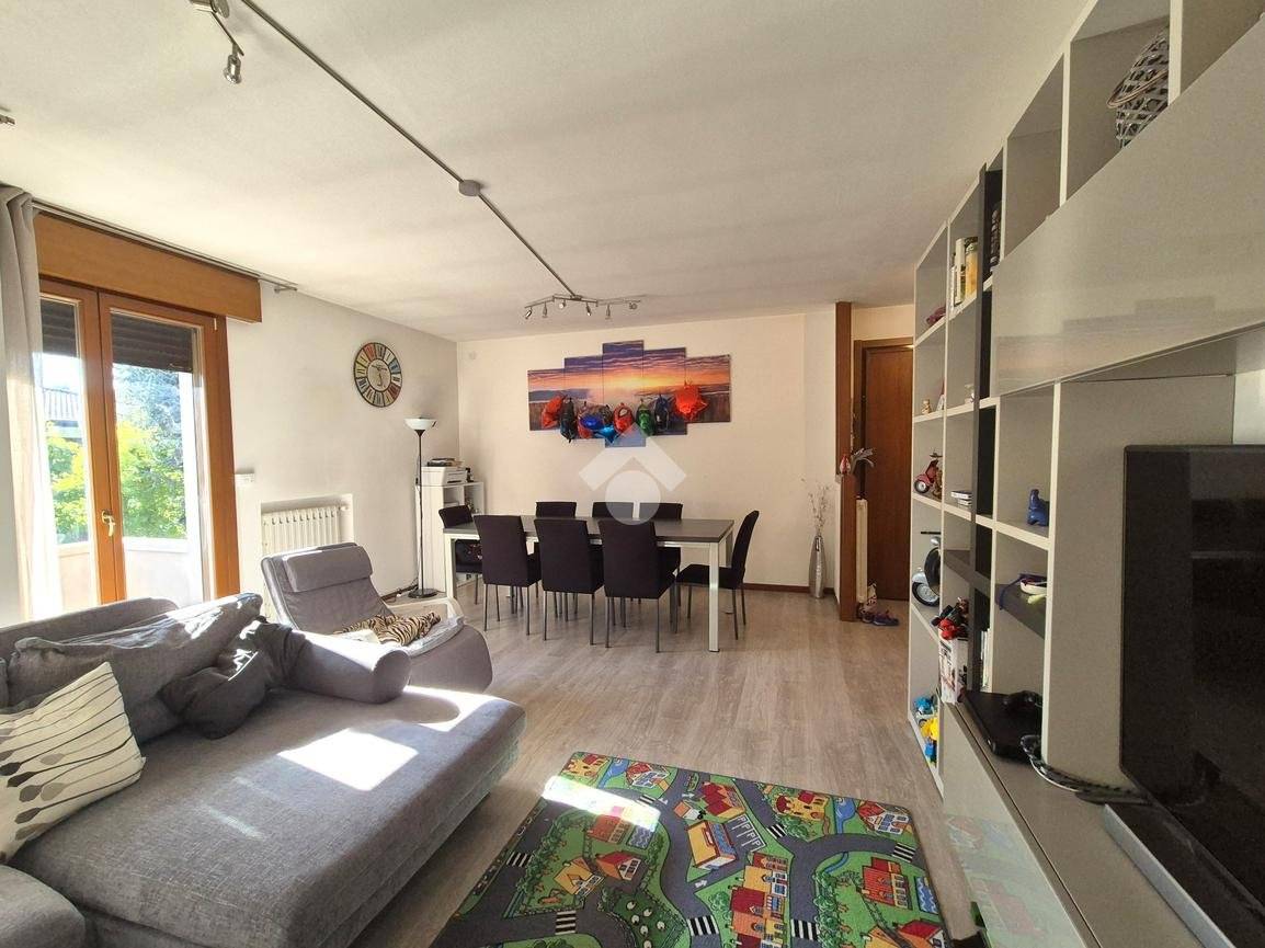 3 bedrooms Apartment in Stra, Italy No. 275695