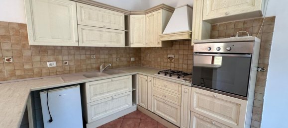 4 Schlafzimmer Haus in Guidonia Montecelio, Italy, Nr. 335776 10