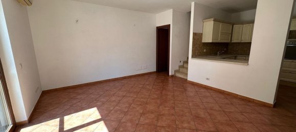 4 Schlafzimmer Haus in Guidonia Montecelio, Italy, Nr. 335776 7