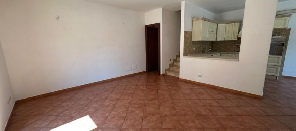 4 Schlafzimmer Haus in Guidonia Montecelio, Italy, Nr. 335776 17