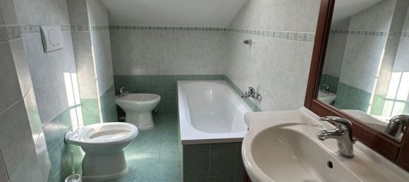 4 Schlafzimmer Haus in Guidonia Montecelio, Italy, Nr. 335776 22