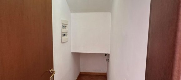4 Schlafzimmer Haus in Guidonia Montecelio, Italy, Nr. 335776 19