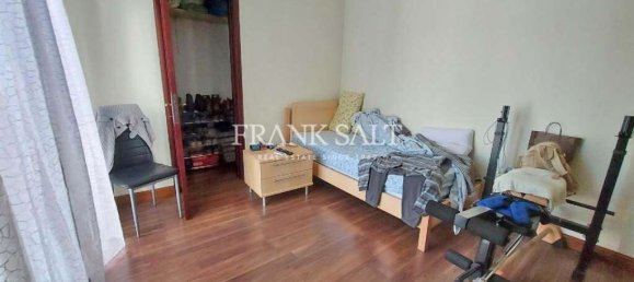 3 غرف نوم فيلا في Msida, Malta رقم 223 15