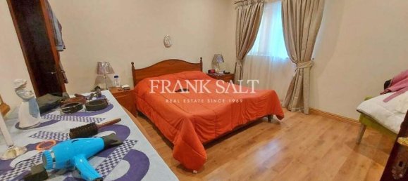 3 غرف نوم فيلا في Msida, Malta رقم 223 11