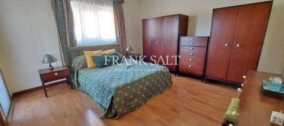 3 غرف نوم فيلا في Msida, Malta رقم 223 13