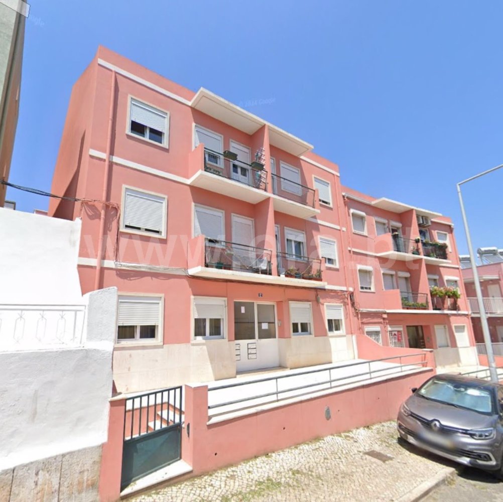 2 غرف نوم شقة في Amadora, Portugal رقم 248903