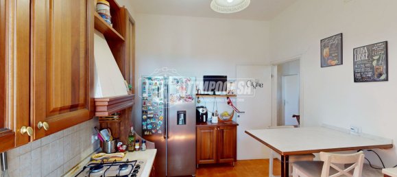 6 rooms Apartment in Agugliano, Italy No. 275015 3