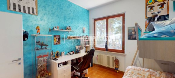 6 rooms Apartment in Agugliano, Italy No. 275015 12