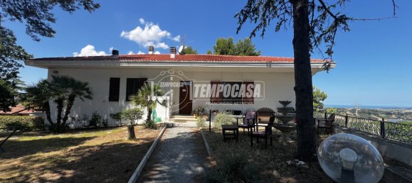 6 rooms Apartment in Agugliano, Italy No. 275015 21