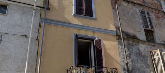 3 bedrooms Apartment in Trino, Italy No. 381616 9