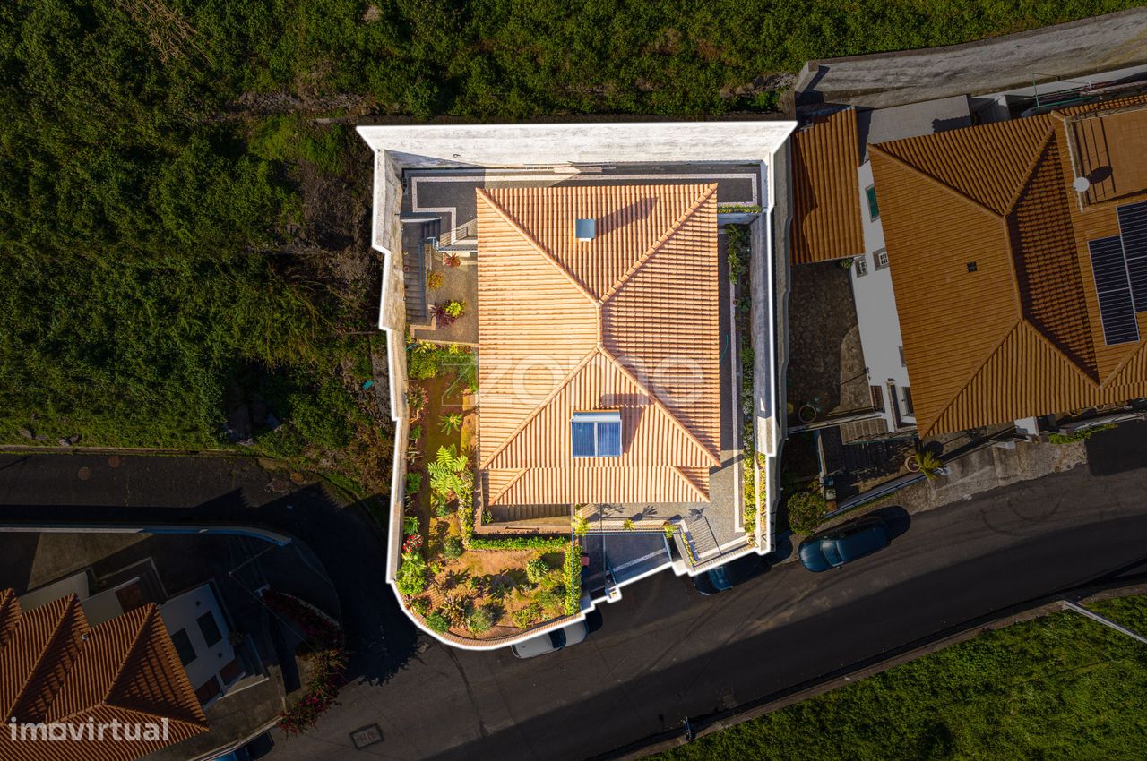 Вилла с 3 спальнями в Фуншал, Португалия № 118099