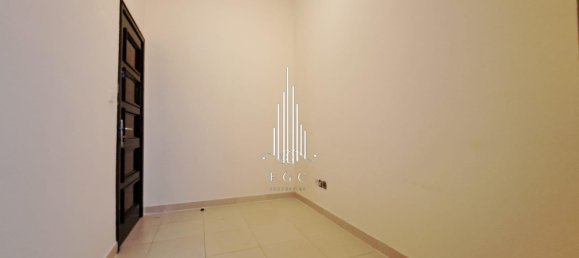 Villa de 4 dormitorios en Al Dhafrah, UAE No. 39200 4