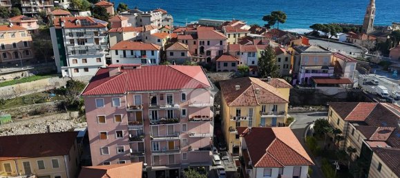 2 chambres Appartement à San Lorenzo al Mare, Italy No. 287052 2