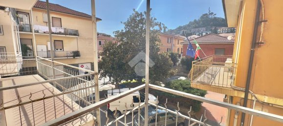 2 chambres Appartement à San Lorenzo al Mare, Italy No. 287052 5