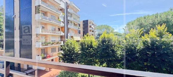 Apartamento de 4 dormitorios en Rome, Italy No. 335030 76