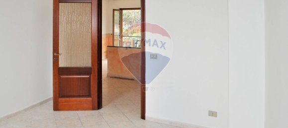 Apartamento T2 em Aci Catena, Italy N.º 166366 8