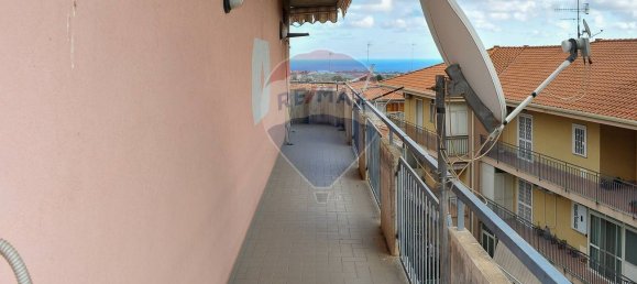 Apartamento T2 em Aci Catena, Italy N.º 166366 33