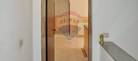Apartamento T2 em Aci Catena, Italy N.º 166366 5
