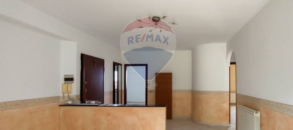 Apartamento T2 em Aci Catena, Italy N.º 166366 22