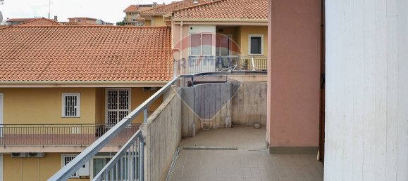 Apartamento T2 em Aci Catena, Italy N.º 166366 37