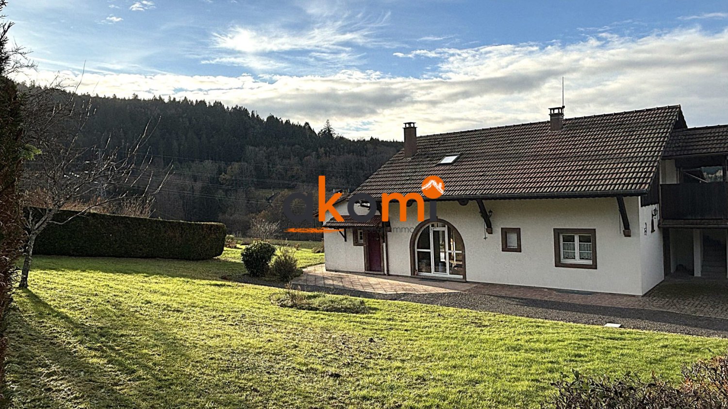 Casa de 5 dormitorios en Anould, France No. 42252