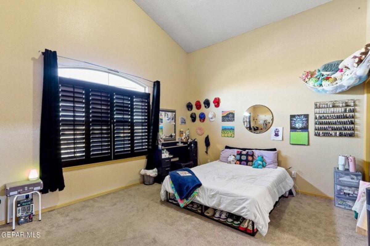 5 bedrooms House in El Paso, USA No. 435431