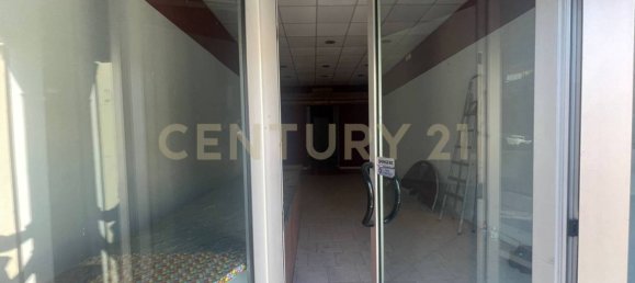 5-Zimmer Gewerbliche Immobilie in Grosseto, Italy, Nr. 39723 3