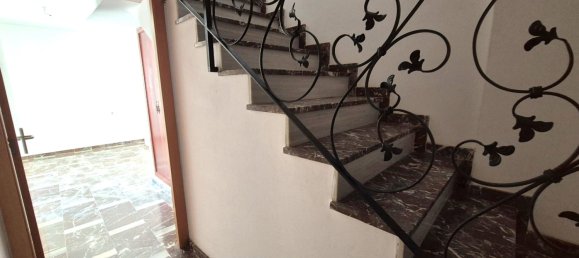 4 Schlafzimmer Doppelhaus in Badajoz, Spain, Nr. 168952 26